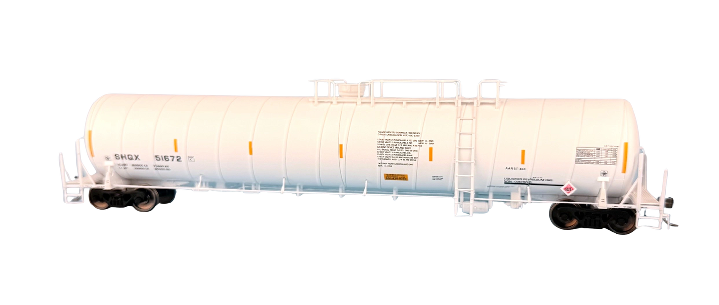 SHQX Liquified Petroleum Gas (LPG) Spiral Tank Car. White. Version 1